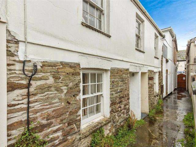 House for sale in Padstow, Cornwall
