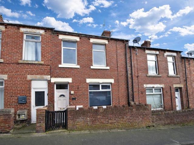 House for sale in Stanley