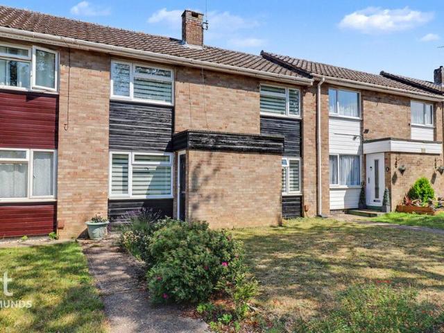 House for sale in Moreton Hall, Chedburgh