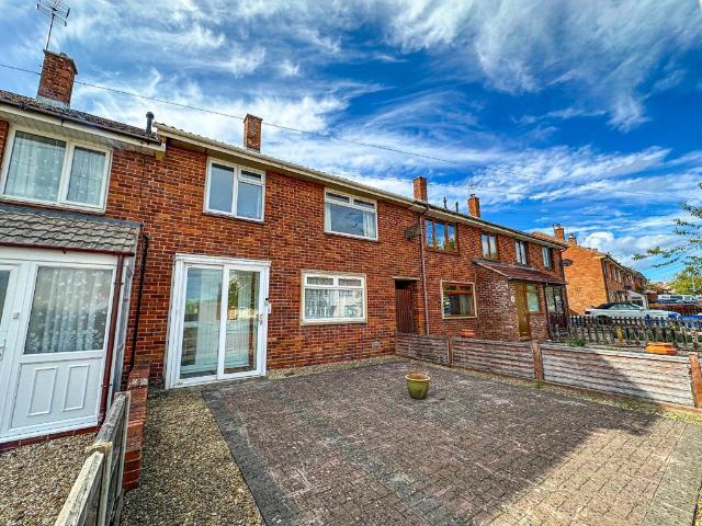 House for sale in Priorswood, Taunton