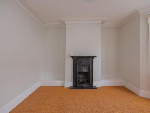 House for sale in Windmill Hill, Bristol