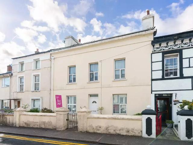 House for sale in Douglas, Scotland