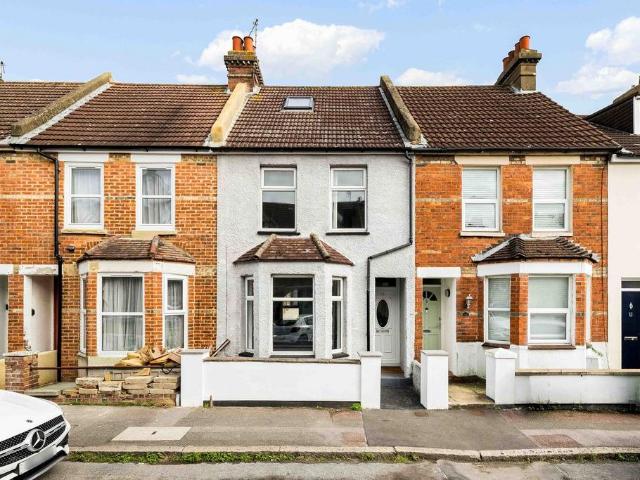 House for sale in Folkestone
