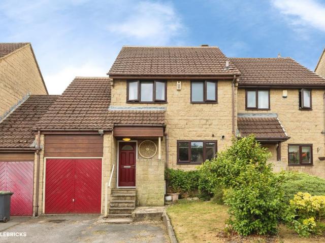 House for sale in Undercliffe, West Yorkshire