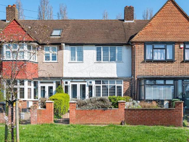 House for sale in London Borough of Lewisham, Greater London