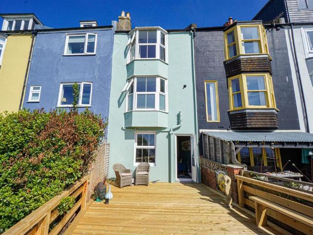 House for sale in West Hill, Guestling Green