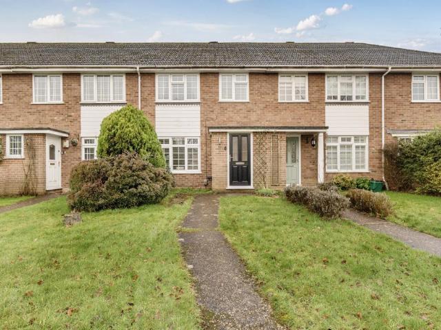 House for sale in Worplesdon, Westborough