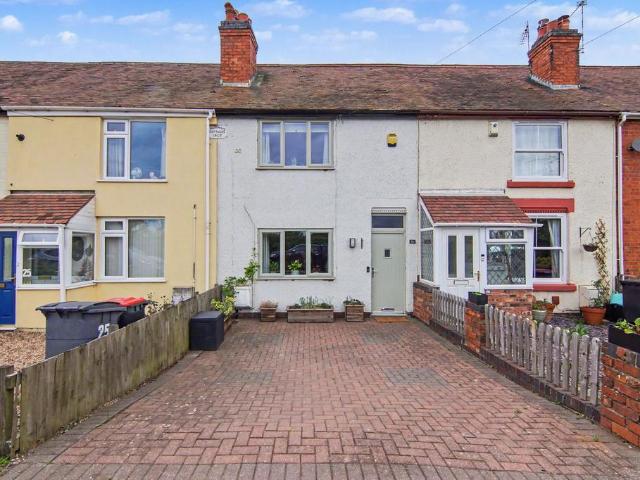 House for sale in Wood End, Gun Hill
