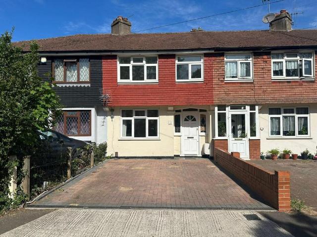 House for sale in Tolworth, Greater London