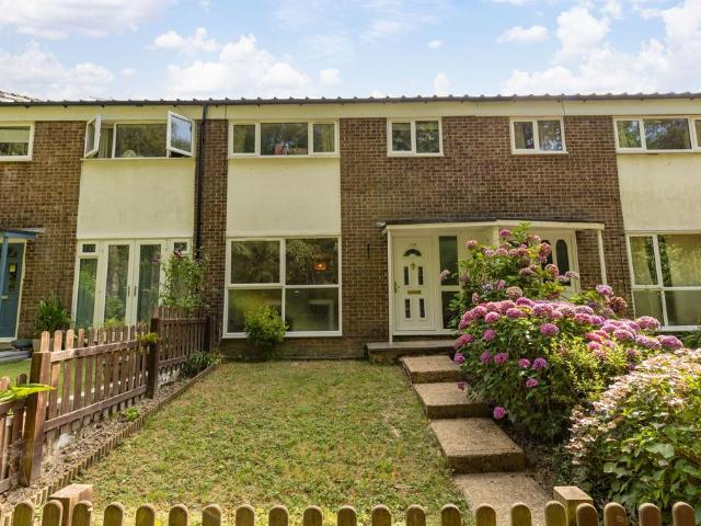 House for sale in Broadfield, Glynde
