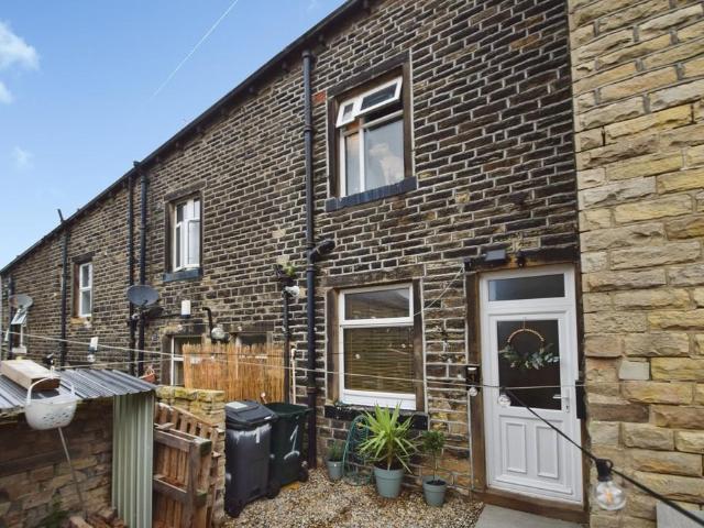 House for sale in Ingrow, West Yorkshire