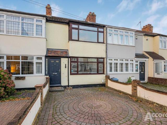 House for sale in Romford, Havering