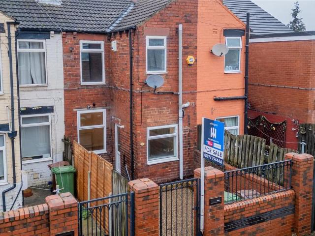 House for sale in South Elmsall, West Yorkshire