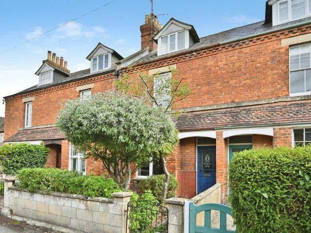 House for sale in Chesterton, Cotswold