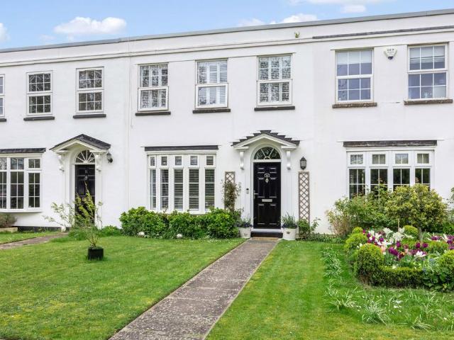 House for sale in Ewens Farm, Golden Valley