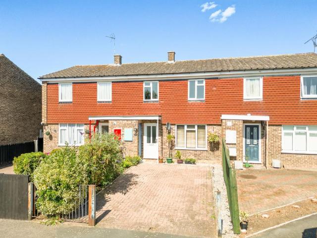 House for sale in Pitstone