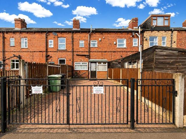 House for sale in Hollinhirst, Allerton Bywater