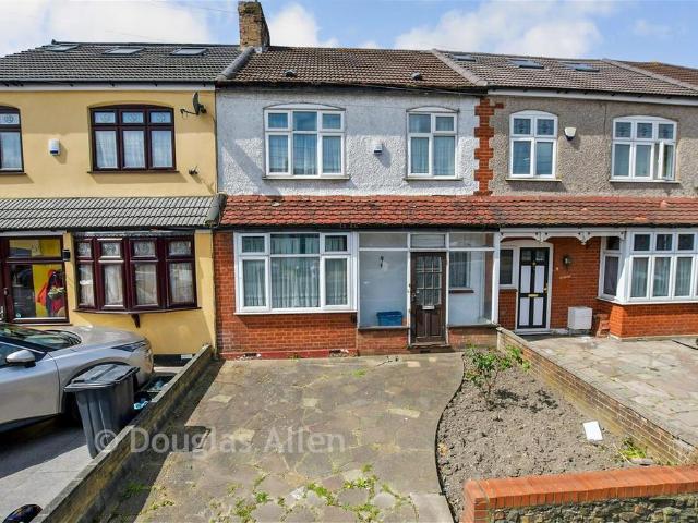 House for sale in Chadwell Heath, Isle Of Man
