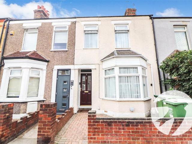 House for sale in Northumberland Heath, Greater London