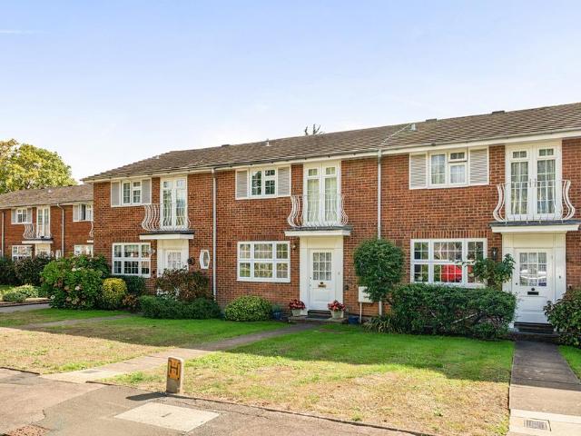 House for sale in London Borough of Harrow, Greater London