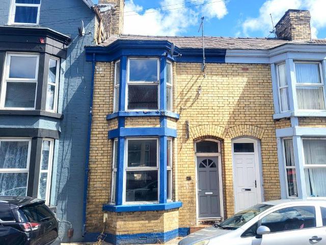 House for sale in Cabbage Hall, Calderstones