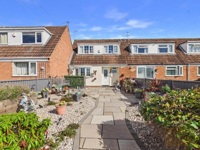 House for sale in Kingsway, Gloucester