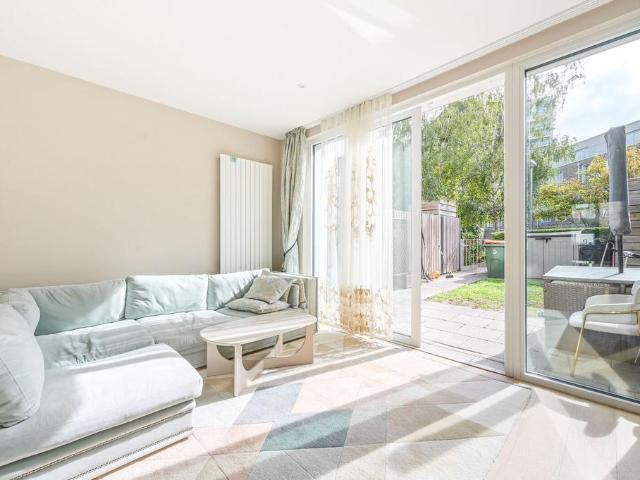 House for sale in Royal Wharf, Greater London
