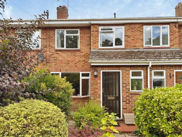 House for sale in Buckler's Park, Crowthorne