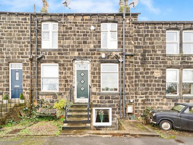 House for sale in Rufford Park, Yeadon
