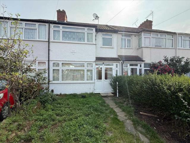 House for sale in Kingsbury, Greater London