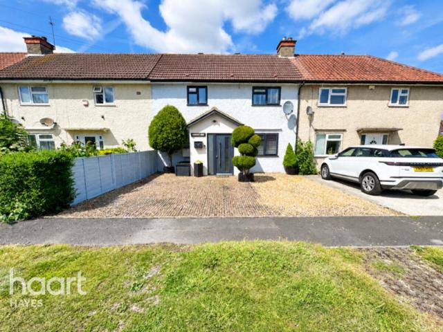 House for sale in Hayes, Greater London