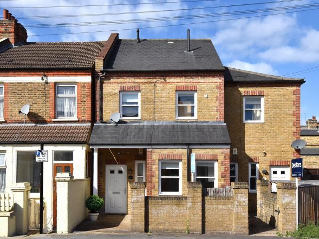 House for sale in London Borough of Lewisham, Greater London