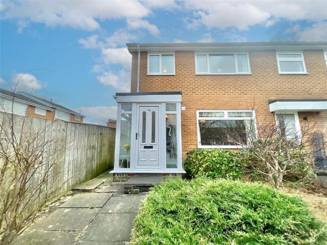 House for sale in Winlaton Mill, Isle Of Man