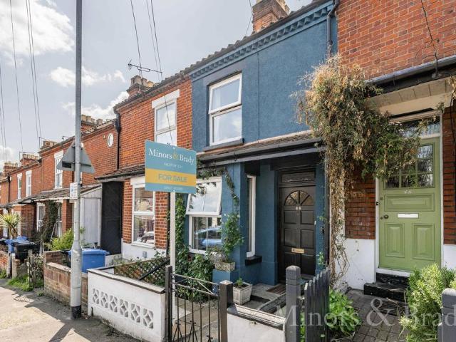 House for sale in Heigham Grove, East Bank