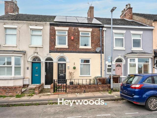 House for sale in Stoke, Stoke-on-Trent