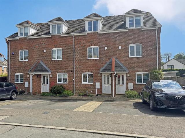 House for sale in Baron St Martin, Barholm