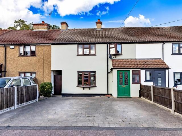 House for sale in Coopersale Street, Epping