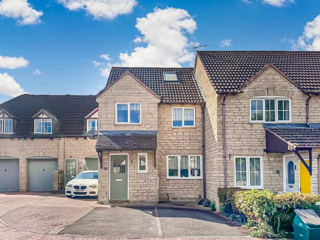 House for sale in Gloucester, Gloucestershire