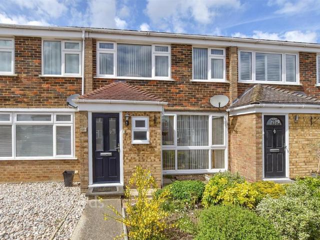 House for sale in Oad Street, Kent