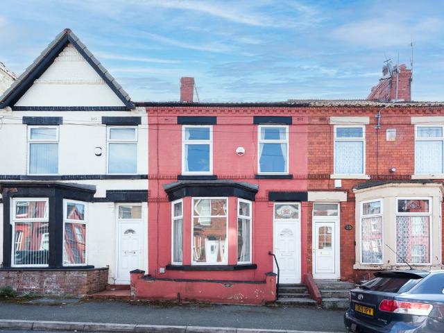 House for sale in Claughton, Birkenhead