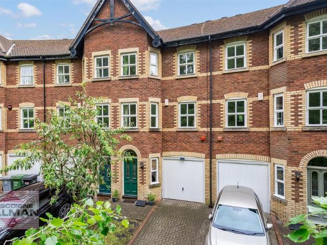 House for sale in Wilmslow Park, Wilmslow