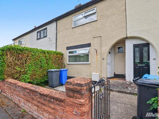 House for sale in Weston Point, Halton