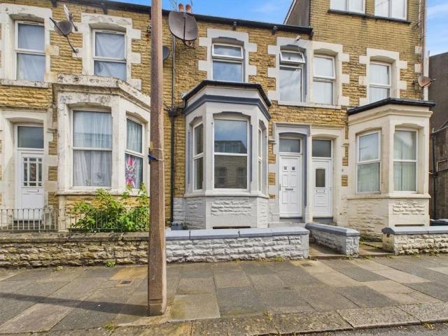 House for sale in West End, Bare