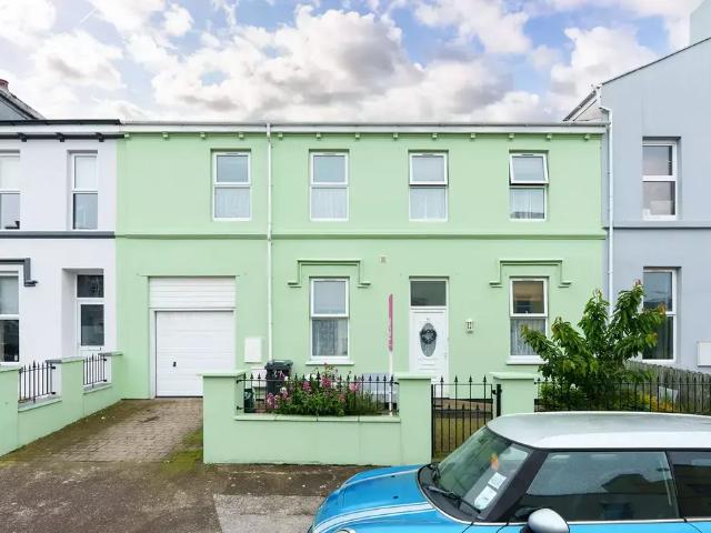 House for sale in Douglas, Scotland