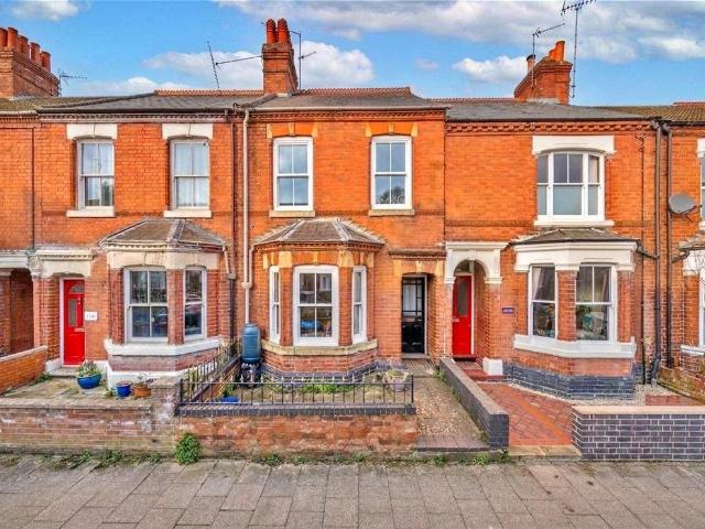 House for sale in Wolverton and Greenleys, Old Wolverton