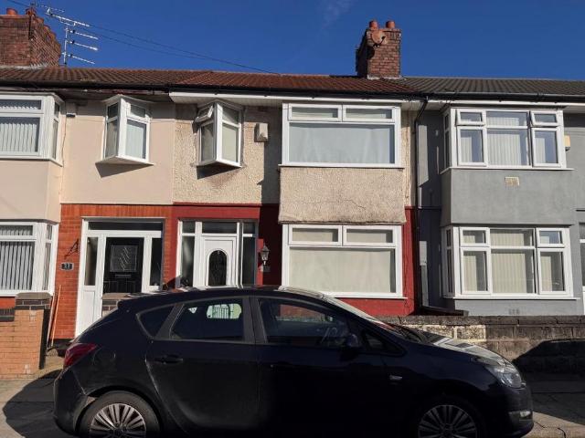House for sale in Oak Hill Park, Calderstones