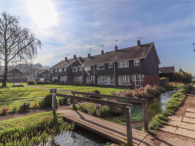 House for sale in Barton Stacey, Hampshire