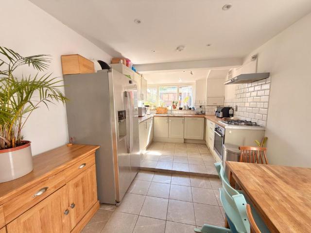 House for sale in Wealdstone, Greater London