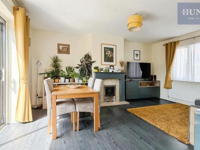 House for sale in Feckenham, City Of Bristol
