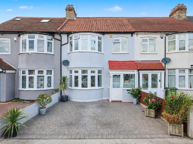 House for sale in London Borough of Havering, Greater London